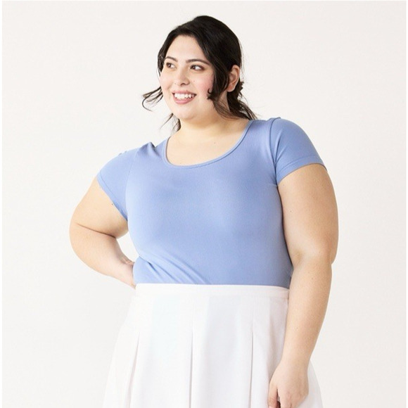 SO Seamless Short Sleeve Scoopneck Bodysuit Nile Lily Blue Junior's Plus Size 3X - Picture 1 of 9